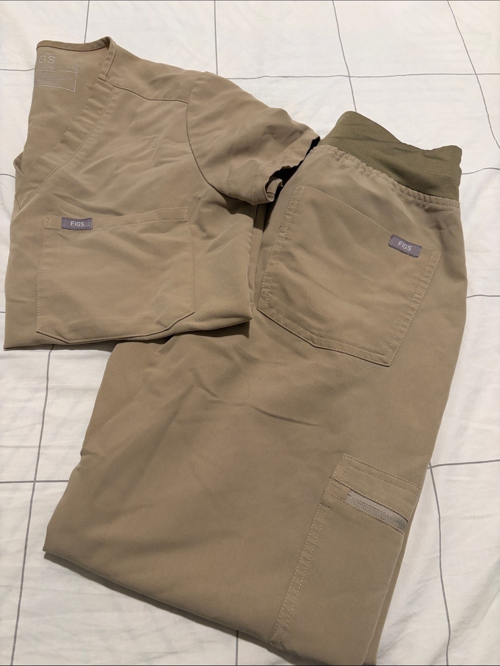 Figs Womens Cargo Jogger Pants in Khaki